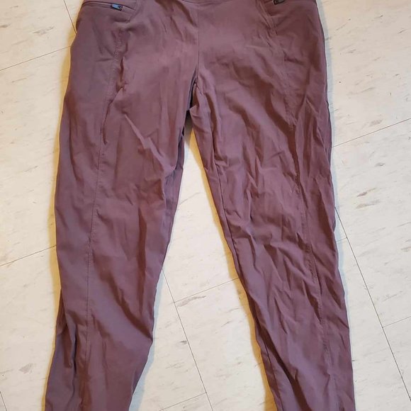 Mountain Hardwear - Dynama High Rise Ankle Pant - Women's Small (NWOT) - Picture 5 of 6
